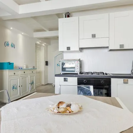 Apartment Giglio Vista Mare Wifi E Parcheggio Privato Porto Rotondo