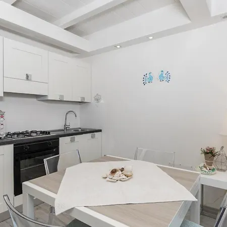 Giglio Vista Mare E Parcheggio Privato *