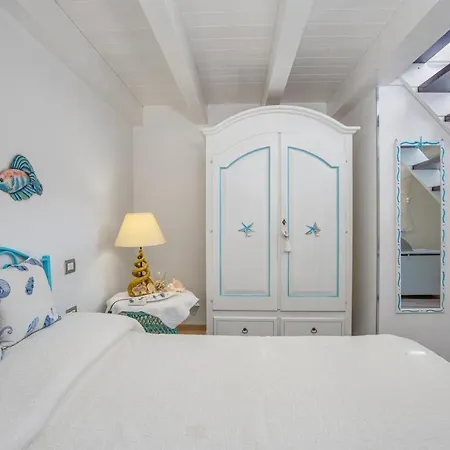 Giglio Vista Mare Wifi E Parcheggio Privato * 罗通多港
